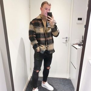 Meet your Posher, Lenard 🧢🥾